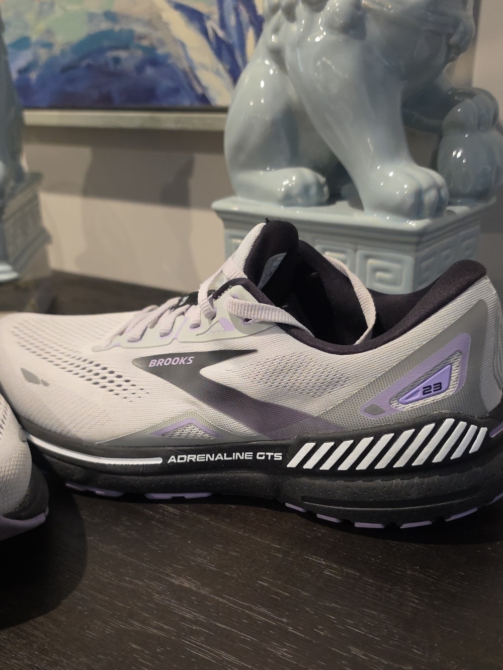 Brooks Women’s Adrenaline GTS 23 Sneakers Gray/Black/Purple Size 11 - Picture 7 of 9